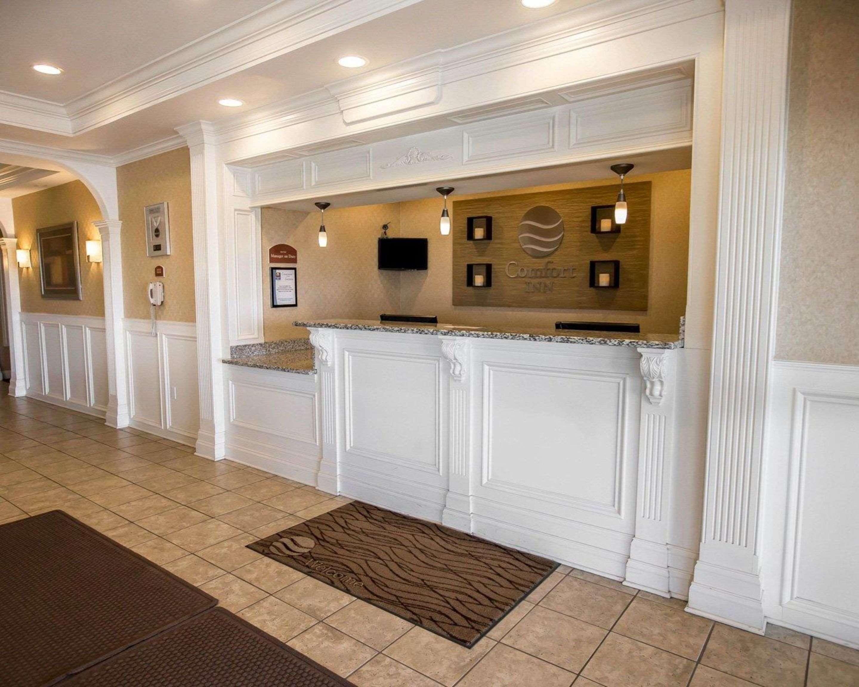 Comfort Inn Hebron-Lowell Area Dinwiddie Esterno foto